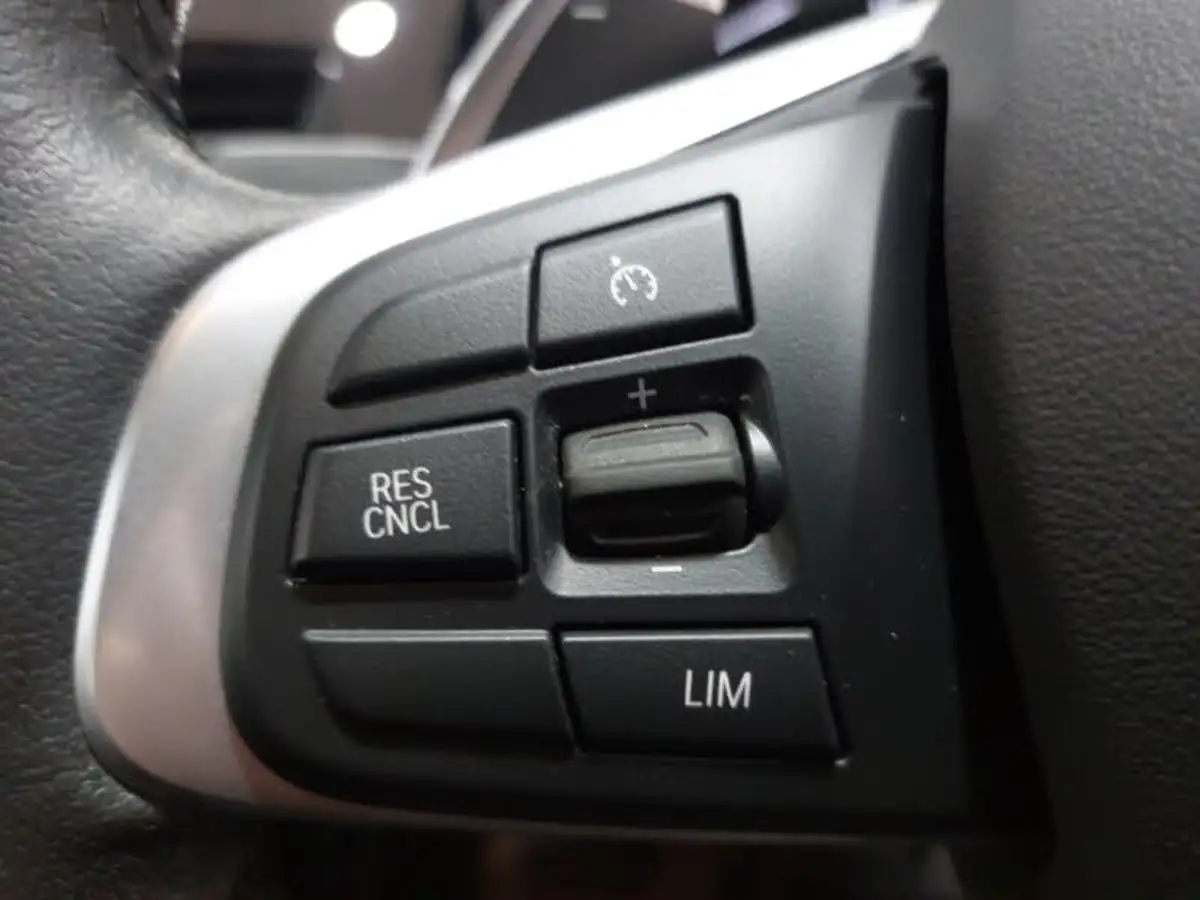 2020-bmw-x1-20-xdrive20i-xline-189bhp-big-11