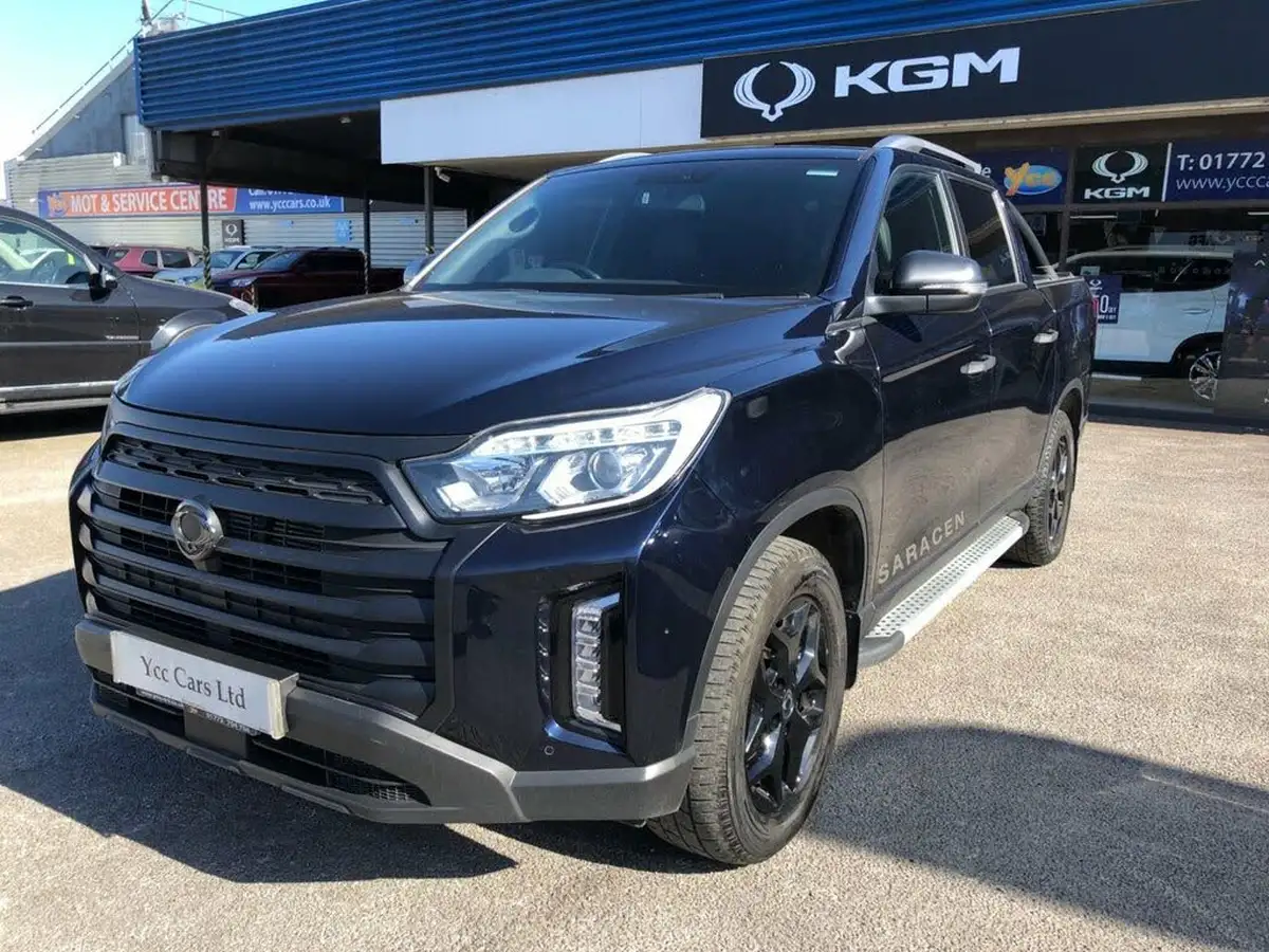 2022-kgm-ssangyong-musso-22td-saracen-202pseu6d-big-10