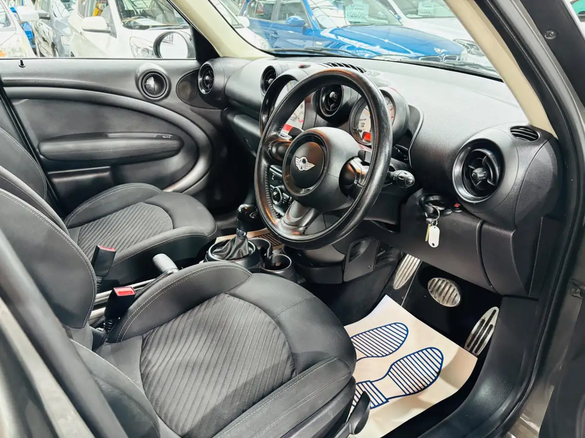 2014-mini-countryman-20td-cooper-sd-auto-big-10