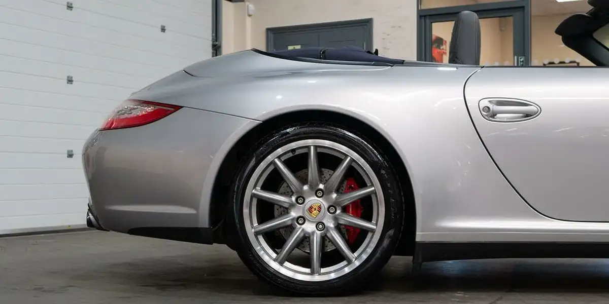 2009-porsche-911-38-carrera-4-s-cabriolet-3800cc-pdk-big-10