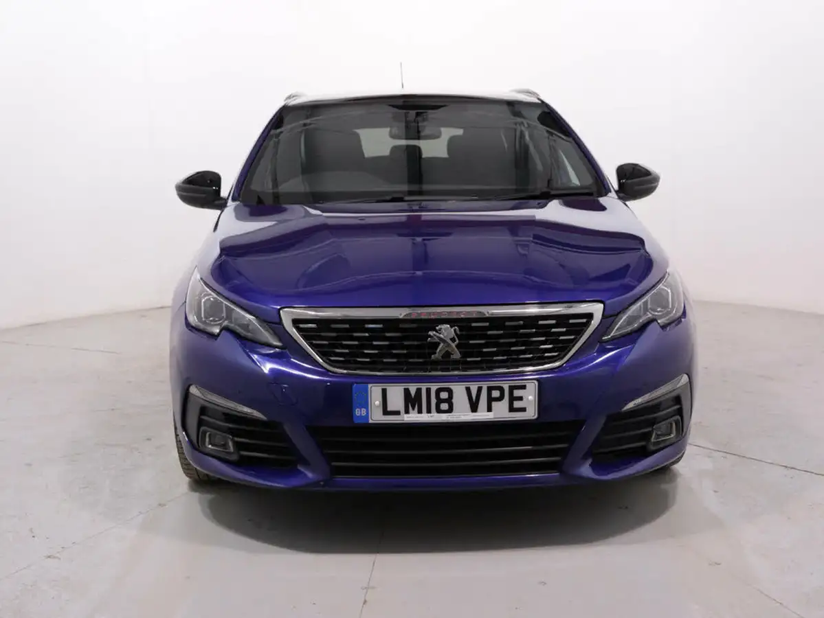 2018-peugeot-308-sw-12-puretech-gt-line-big-1