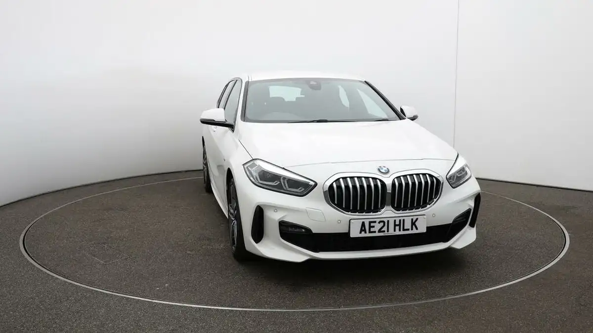 2021-bmw-1-series-15-118i-m-sport-lcp-big-33