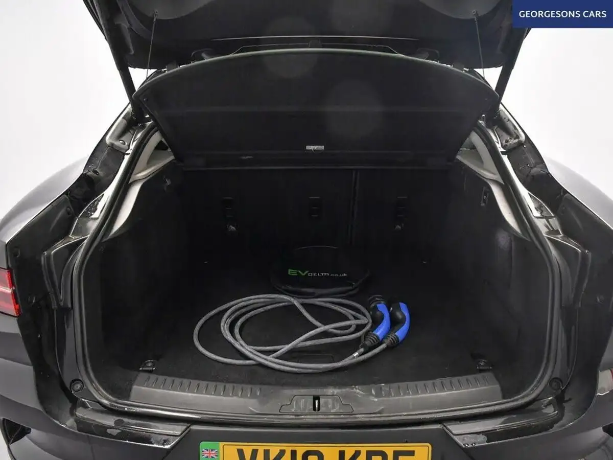 2019-jaguar-i-pace-ev400-se-big-12