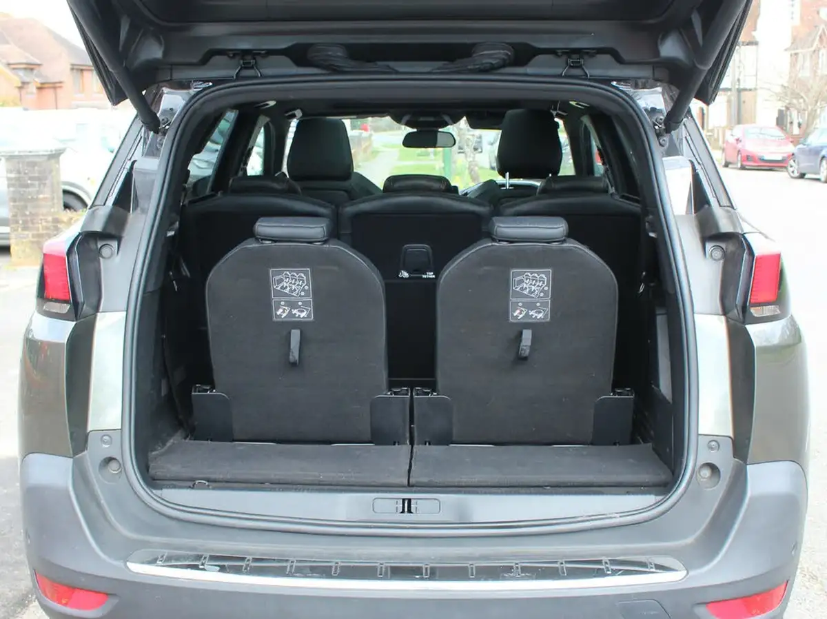 2019-peugeot-5008-suv-12-puretech-gt-line-premium-eat8-big-14