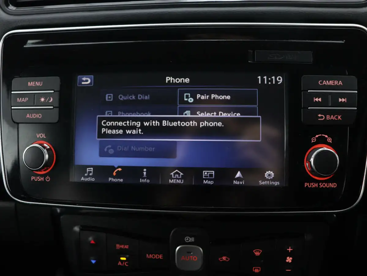 2019-nissan-leaf-e-n-connecta-big-17