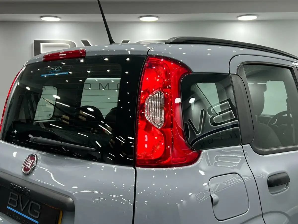 2023-fiat-panda-10-city-life-big-14