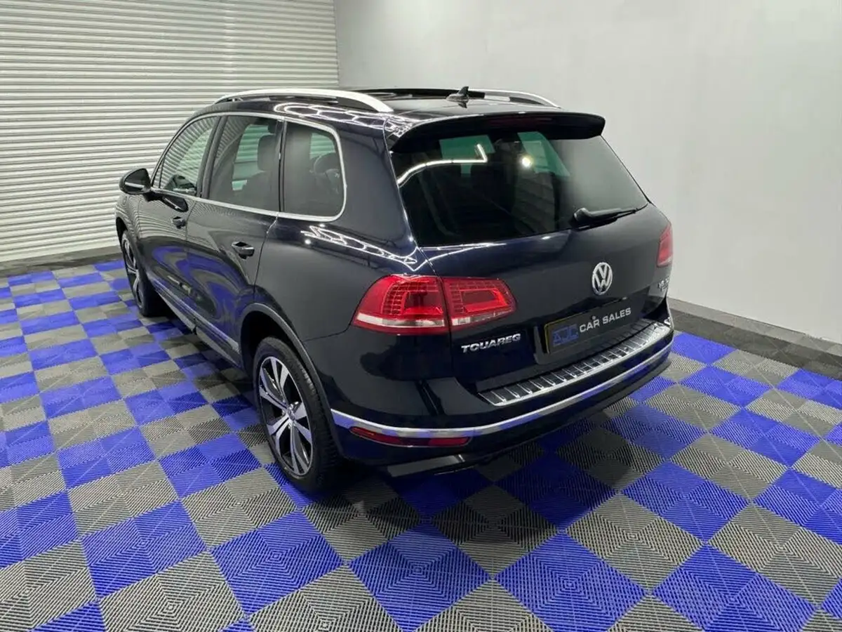 2017-volkswagen-touareg-30tdi-r-line-204ps-ss-2970cc-big-14