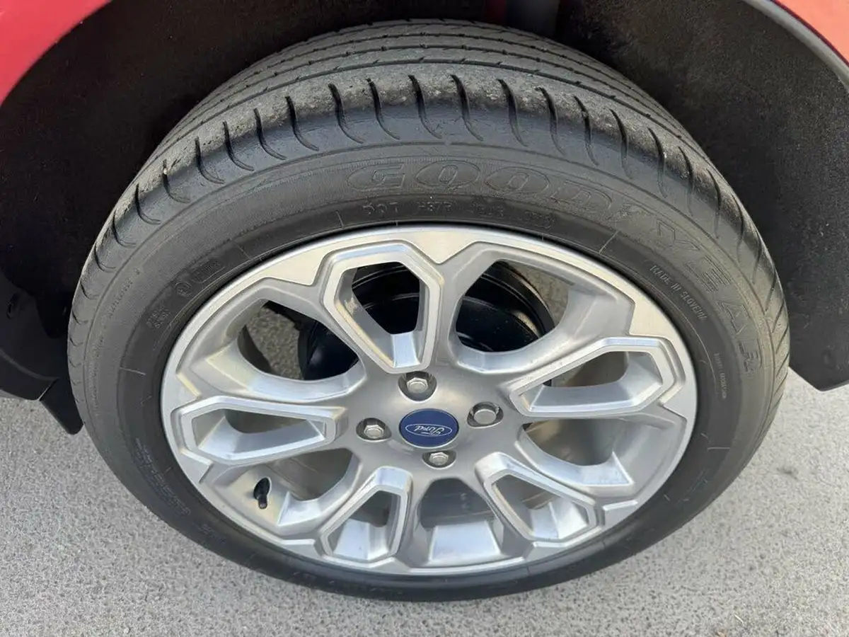 2019-ford-ecosport-10t-titanium-125ps-auto-big-30