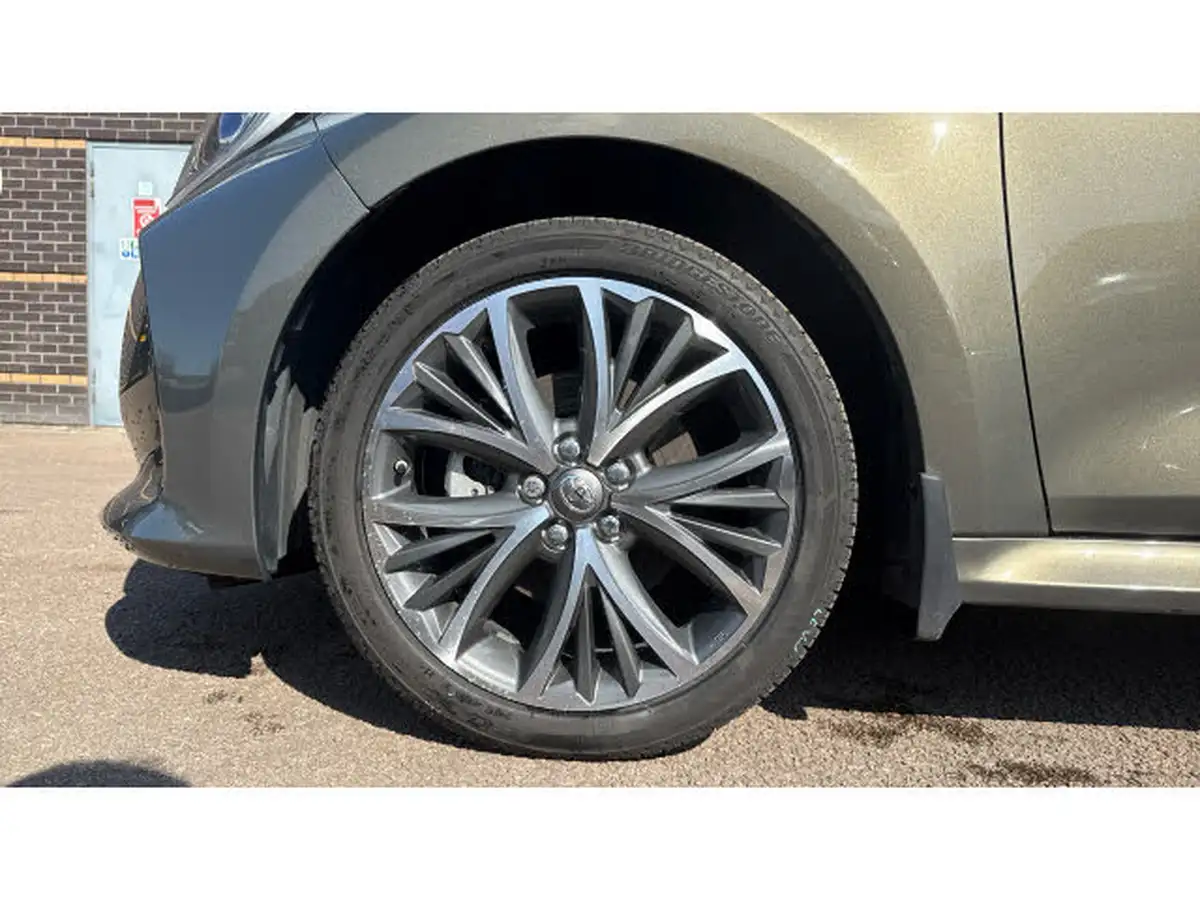 2021-toyota-yaris-15-vvt-i-excel-big-17