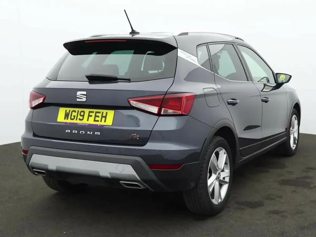 2019-seat-arona-10-tsi-fr-ss-dsg-big-4