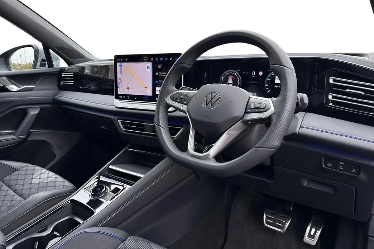 2024-volkswagen-tiguan-15-etsi-r-line-big-7