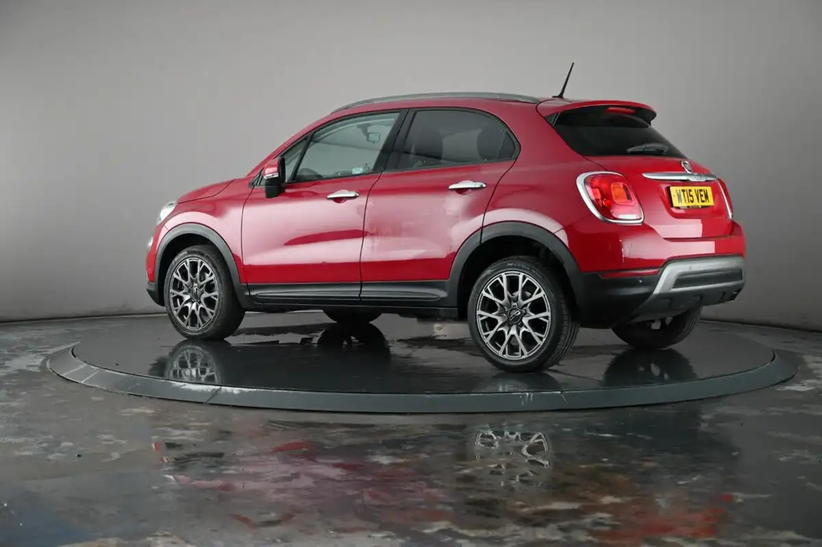 2015-fiat-500x-20multijet-ii-cross-plus-opening-edition-big-18