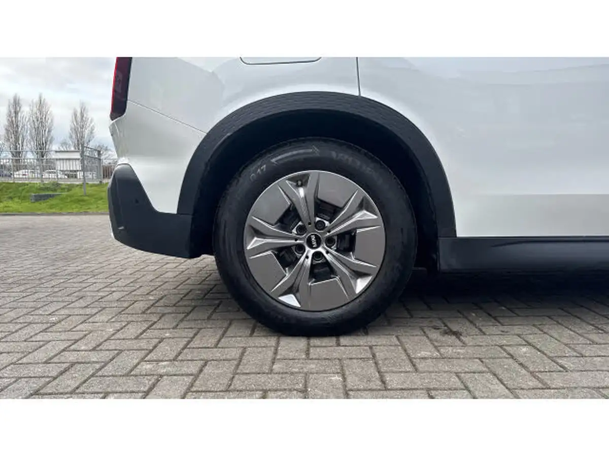 2024-mini-countryman-e-cooper-e-classic-big-38