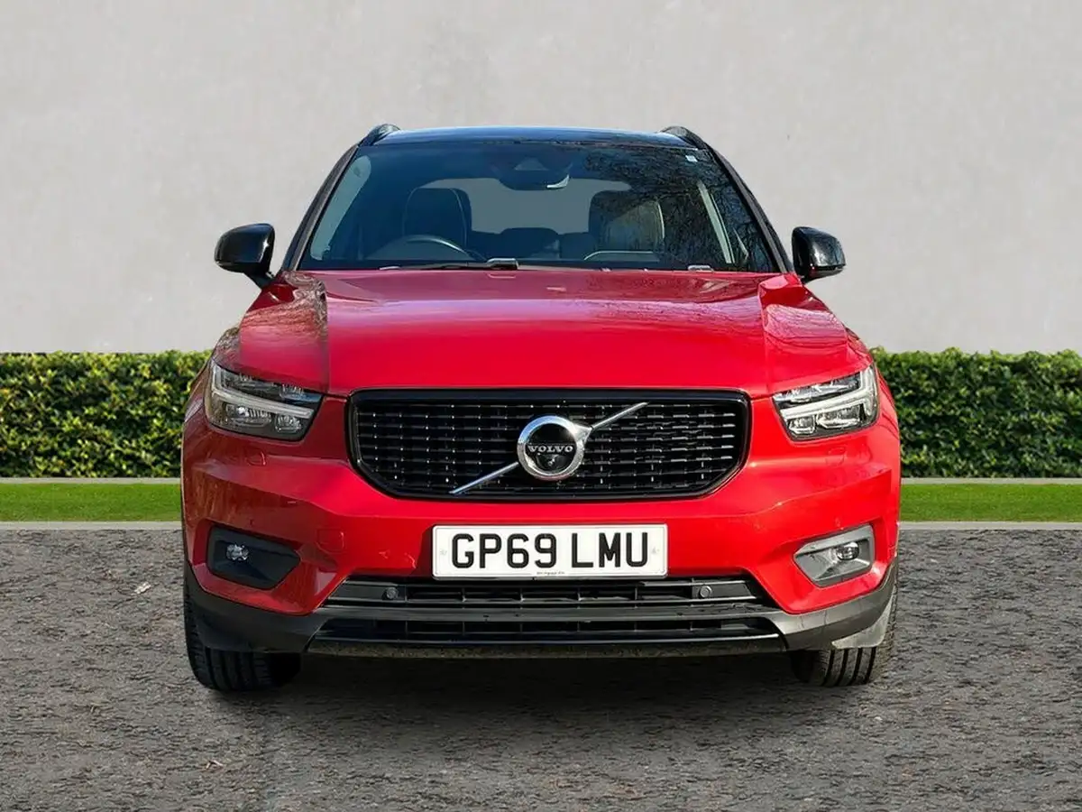 2019-volvo-xc40-20td-d3-r-design-awd-geartronic-big-7