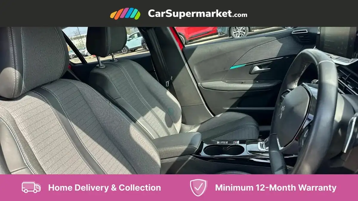 2021-peugeot-208-12-puretech-allure-premium-100bhp-eat8-big-26