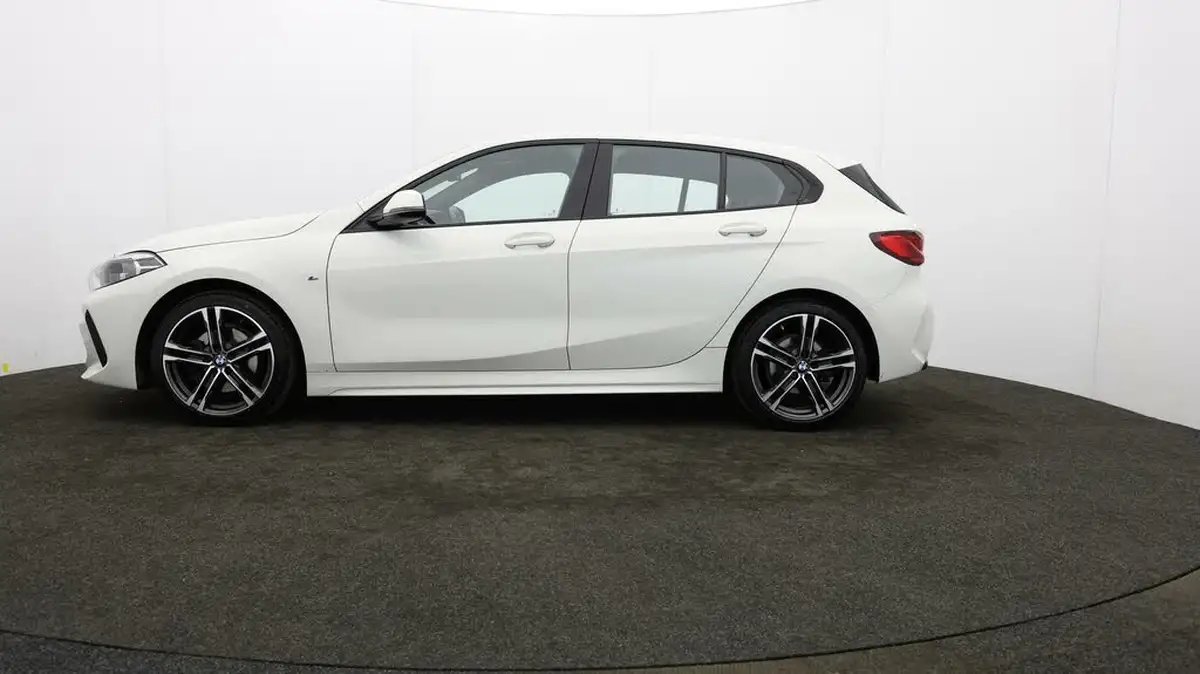 2020-bmw-1-series-15-118i-m-sport-138bhp-dct-big-3
