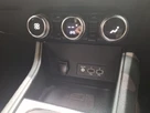 2022-renault-captur-13-tce-rs-line-small-14