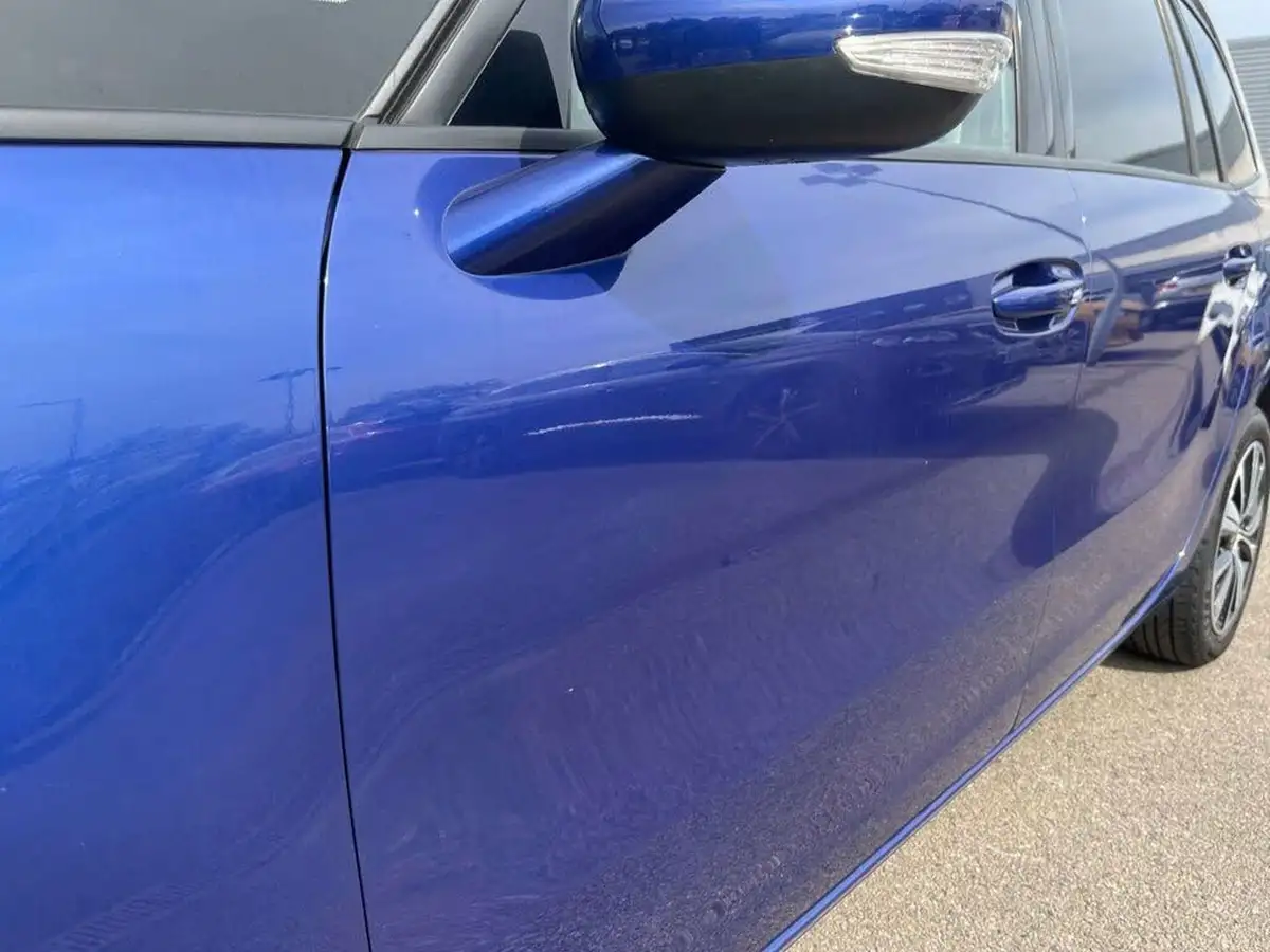 2017-citroen-grand-c4-picasso-16bluehdi-flair-eat6-big-15