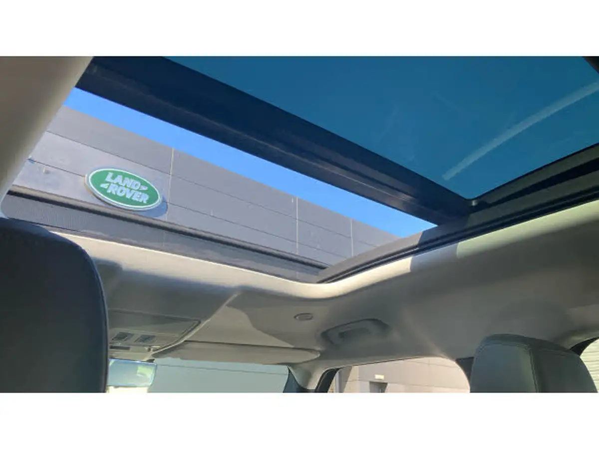 2021-land-rover-110-defender-30-d250-xs-edition-big-27