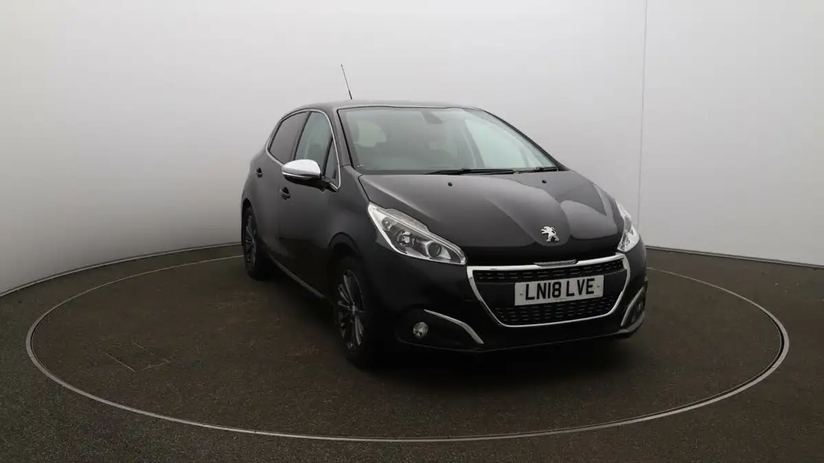 2017-peugeot-208-12-puretech-allure-110bhp-ss-5d-eat6-big-33