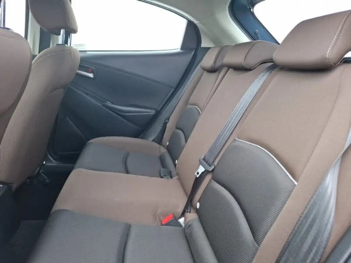 2022-mazda-mazda2-15-e-skyactiv-g-se-l-big-5