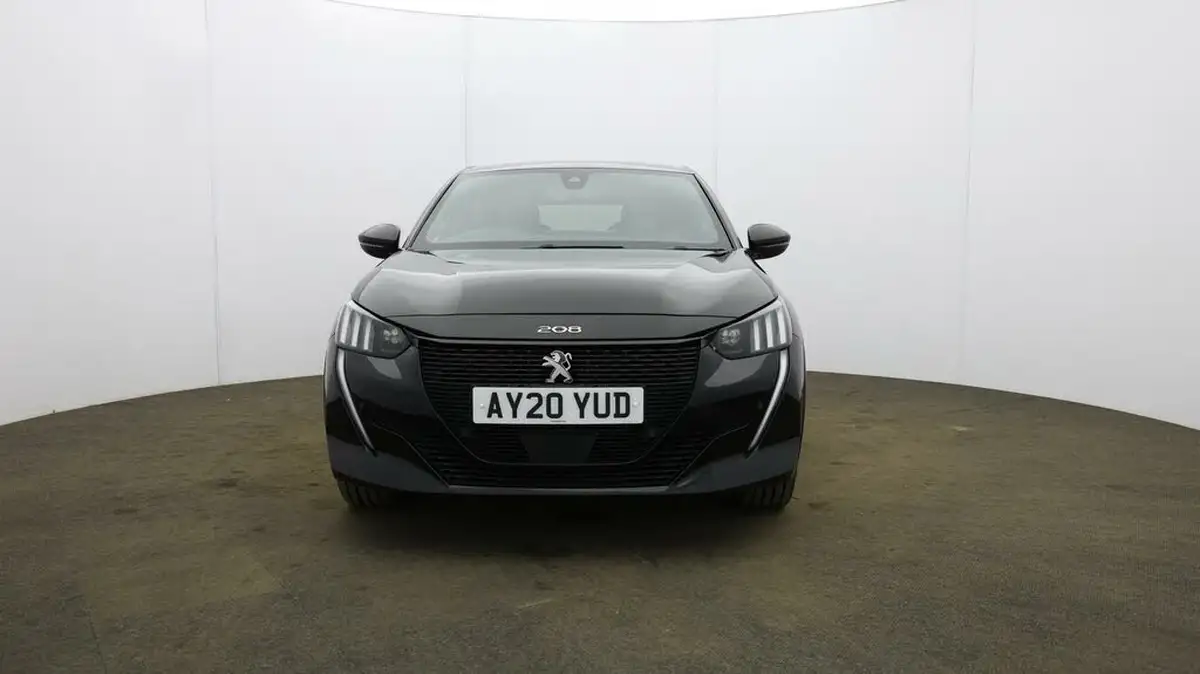 2020-peugeot-208-e-gt-big-33