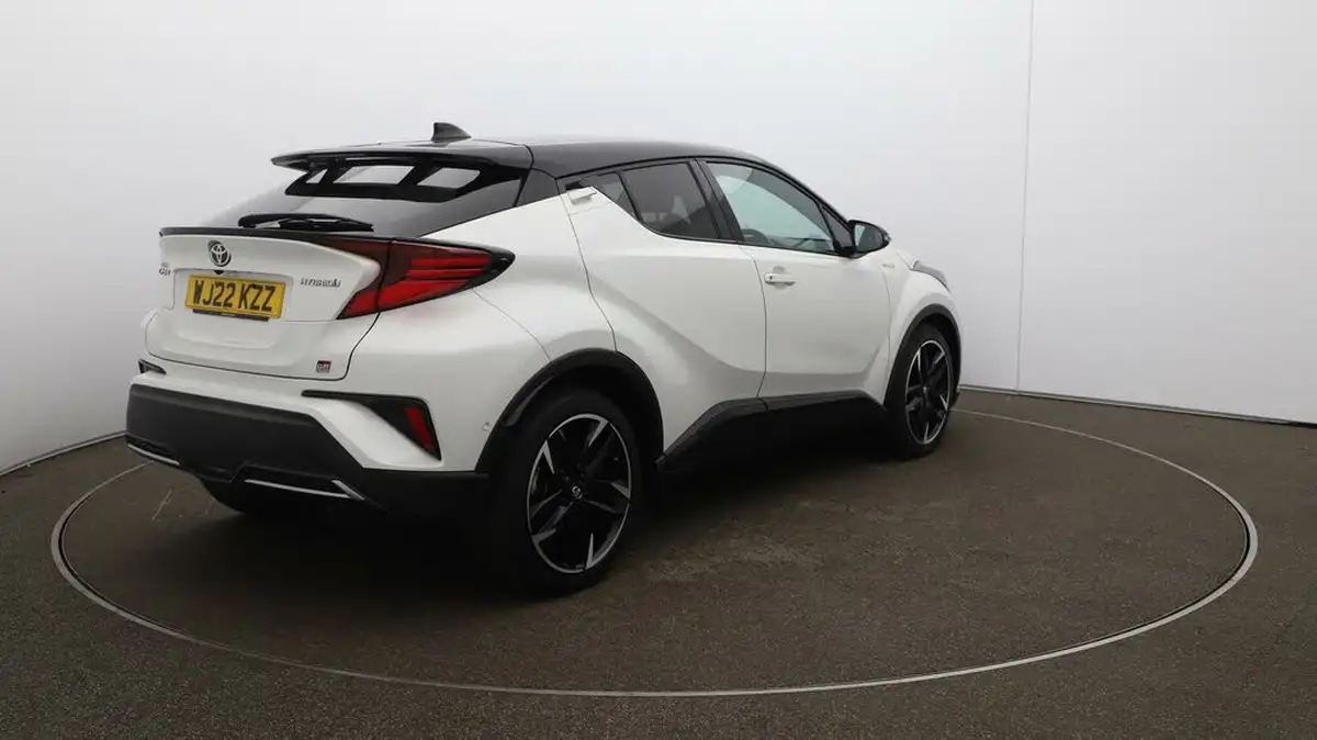 2022-toyota-c-hr-18-vvt-i-gr-sport-big-7