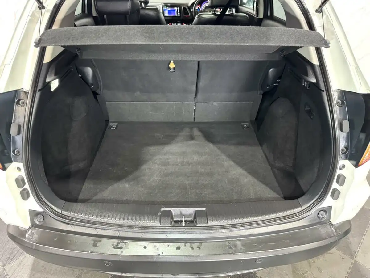 2016-honda-hr-v-16-i-dtec-ex-big-13
