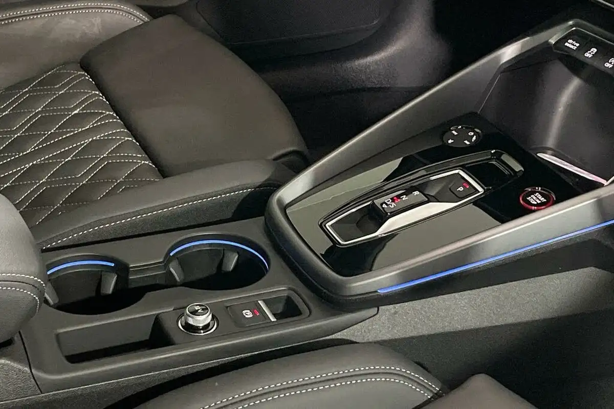 2024-audi-s3-big-16
