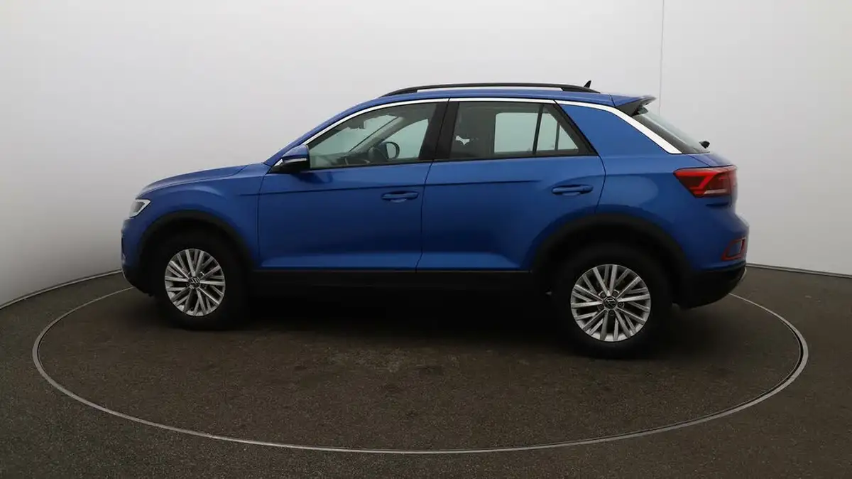 2023-volkswagen-t-roc-10-tsi-life-big-51