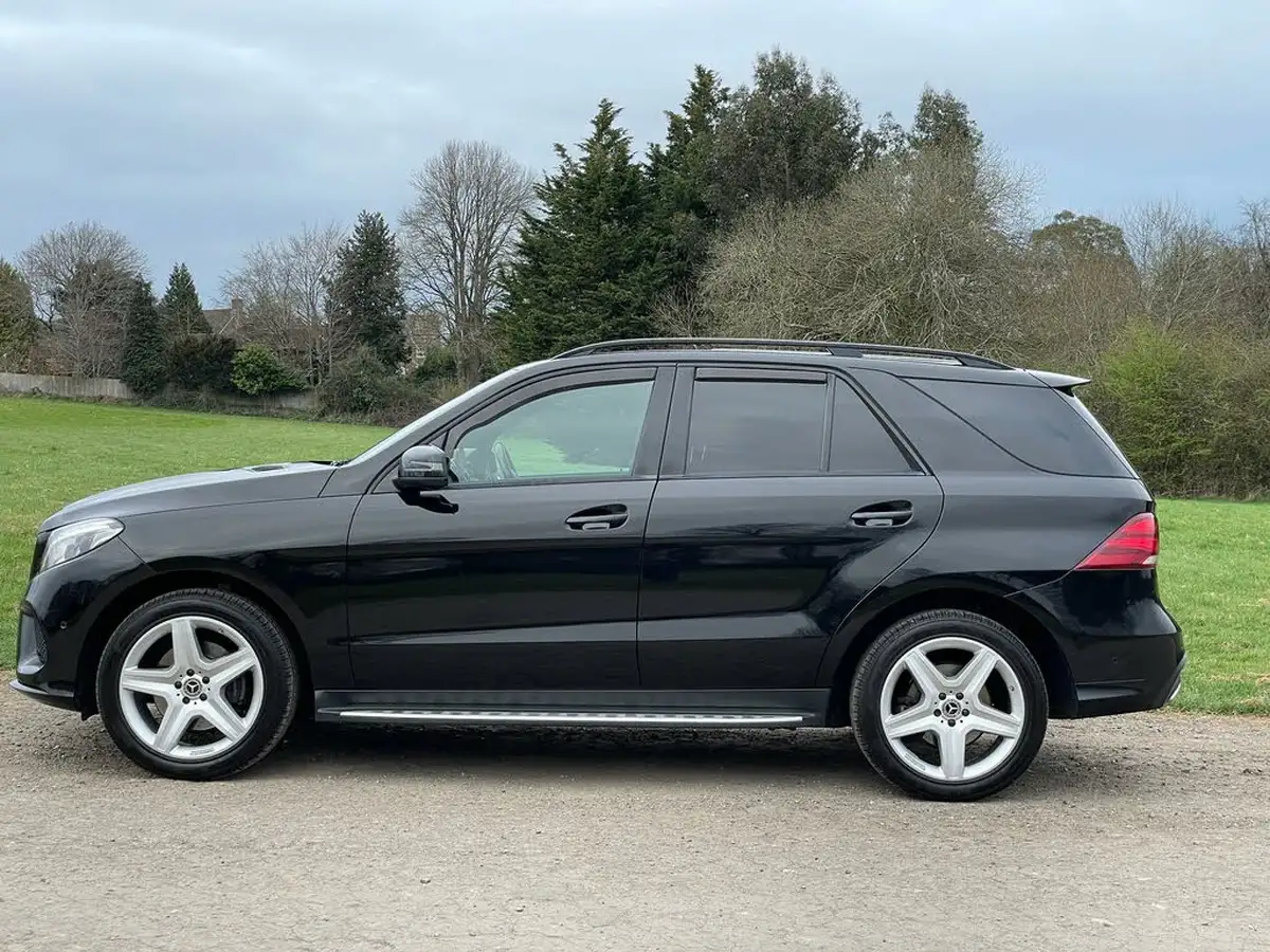 2018-mercedes-benz-gle-class-21d-gle250d-amg-night-edition-big-52