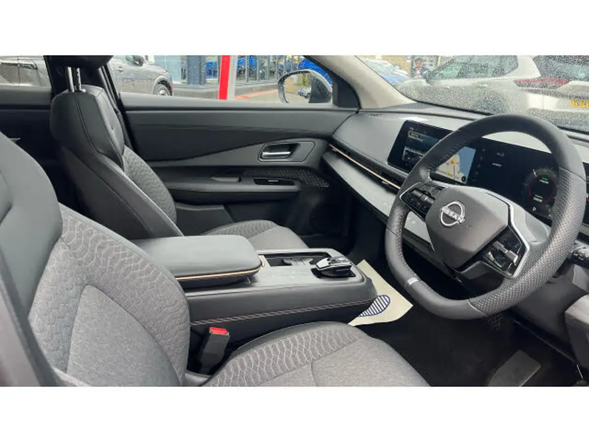 2024-nissan-ariya-e-advance-225kw-22kw-charger-e-4orce-big-10