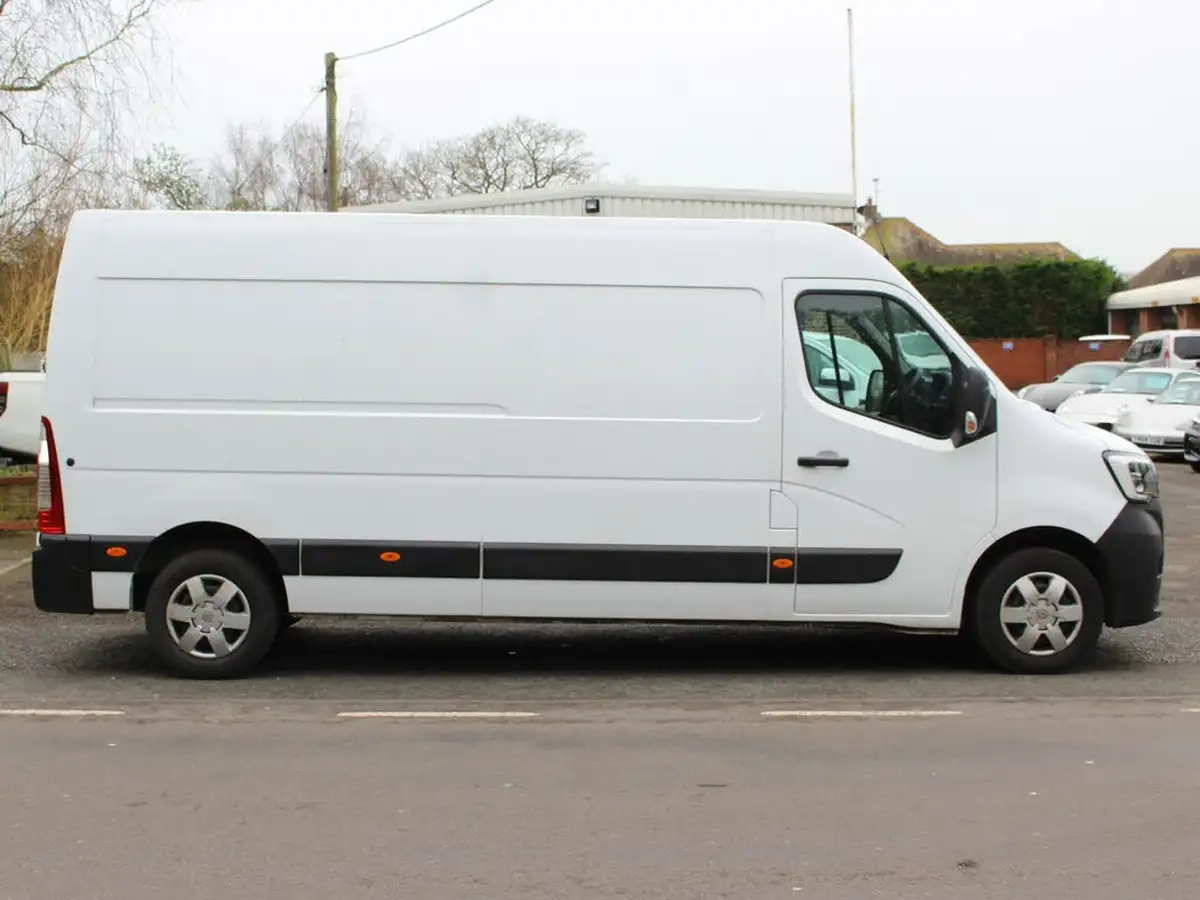 2021-renault-master-23dci-lm35-135-business-eu6d-panel-big-23