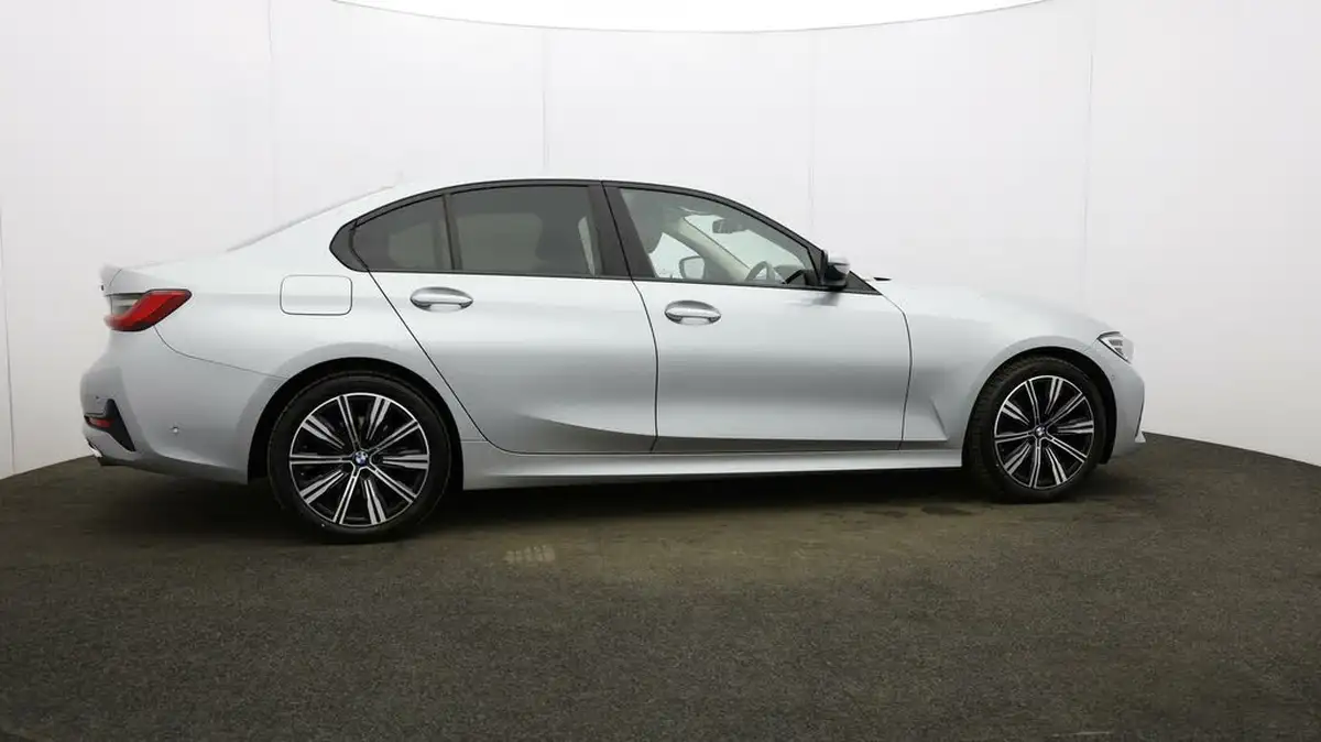 2020-bmw-3-series-20td-320d-se-saloon-4d-sport-auto-big-45