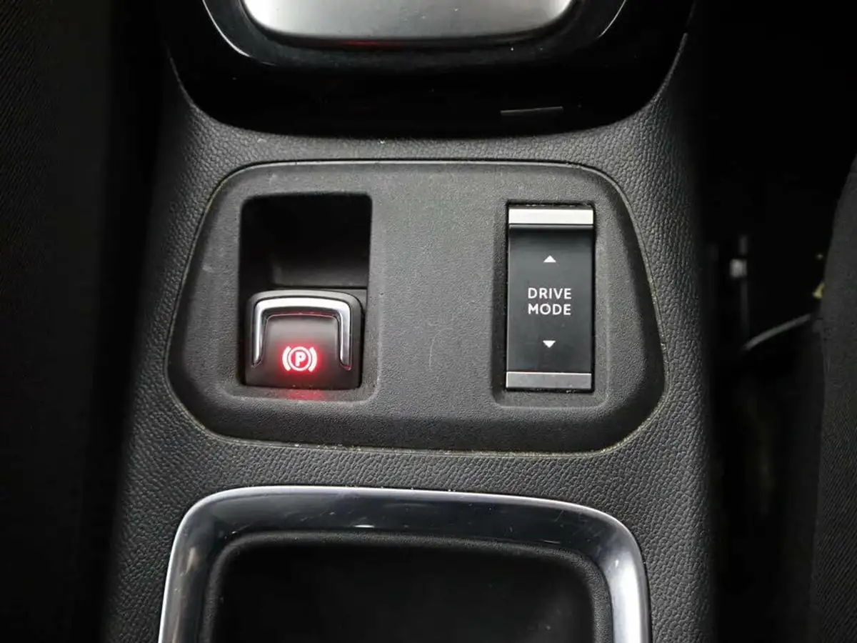 2021-vauxhall-corsa-e-elite-nav-premium-74kw-big-23