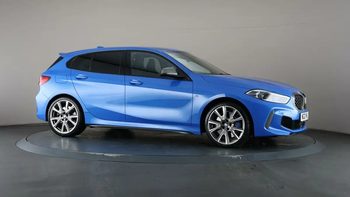 2021-bmw-1-series-20-m135i-xdrive-big-53