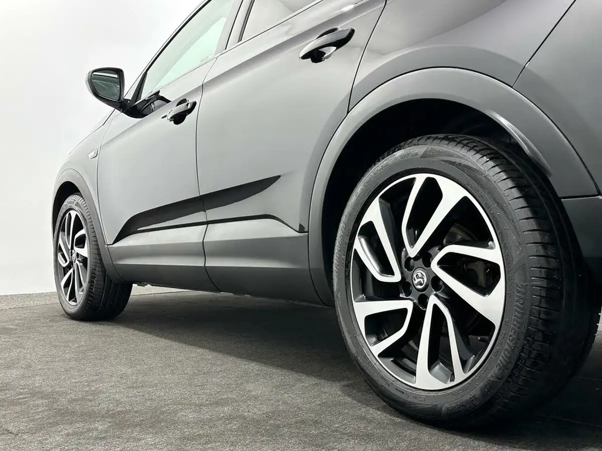 2019-vauxhall-grandland-x-15td-elite-nav-ss-blueinjection-big-47