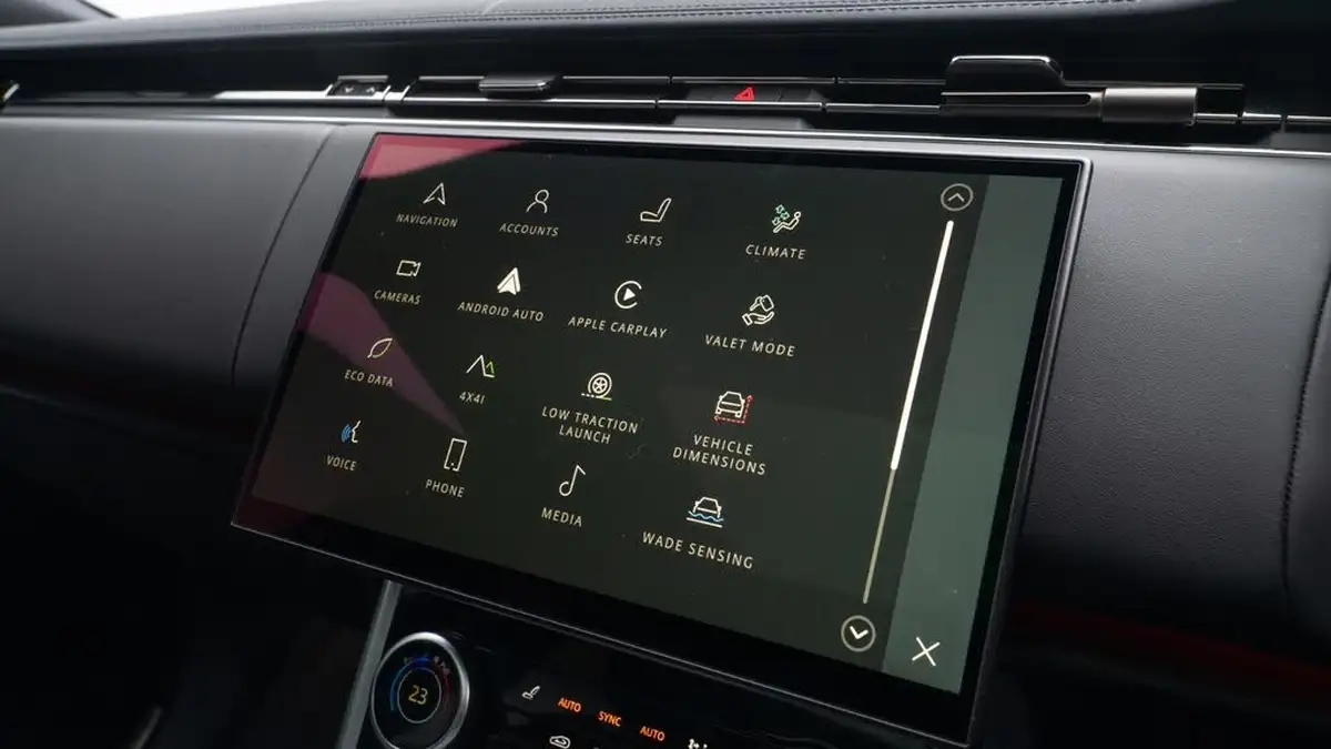 2022-land-rover-range-rover-30-d350-hse-big-13