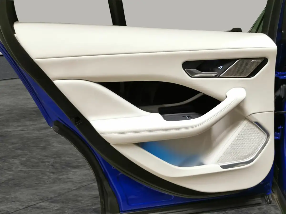 2019-jaguar-i-pace-ev400-hse-big-29