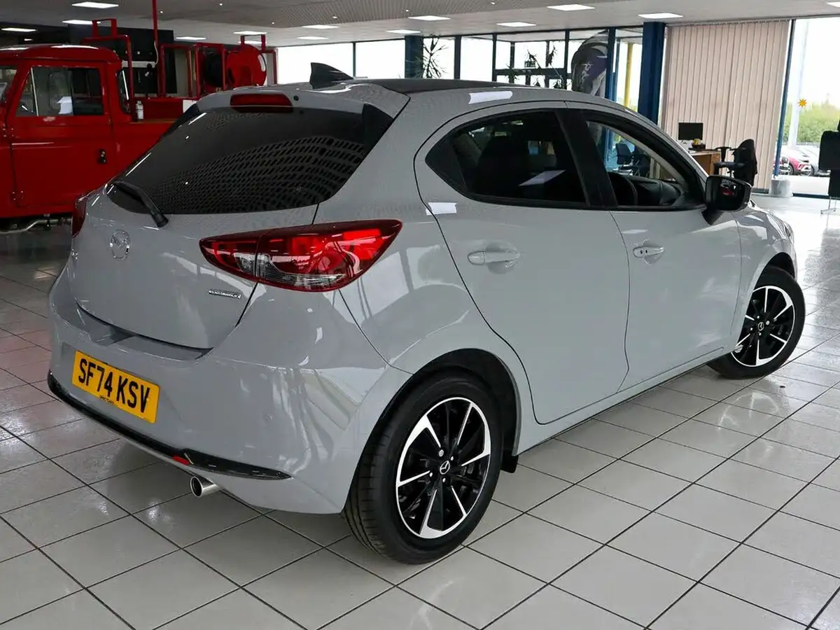 2024-mazda-mazda2-15-skyactiv-g-homura-aka-big-6