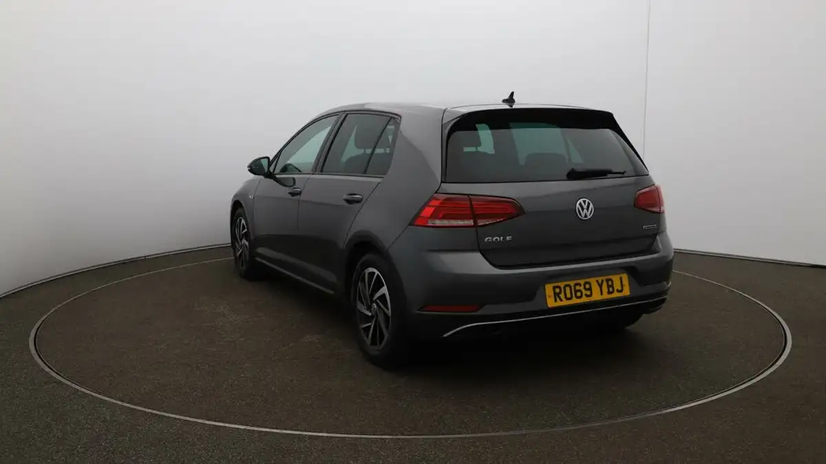 2019-volkswagen-golf-15-tsi-match-edition-130ps-hatchback-big-54