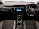 2017-toyota-auris-16d-business-edition-tss-hatchback-small-2