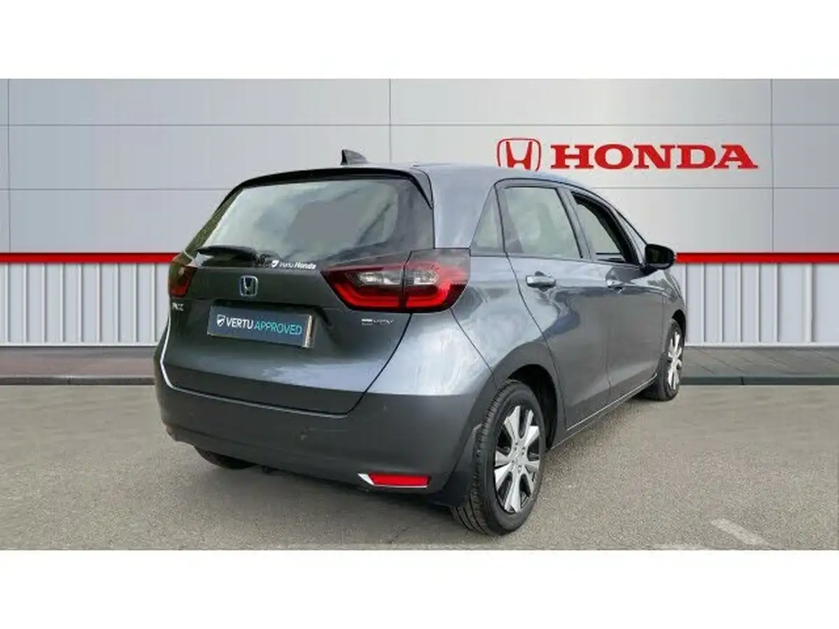 2021-honda-jazz-15-i-mmd-sr-109ps-big-11