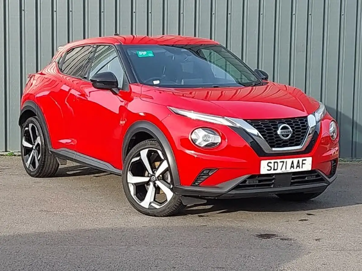 2021-nissan-juke-10-dig-t-tekna-big-0