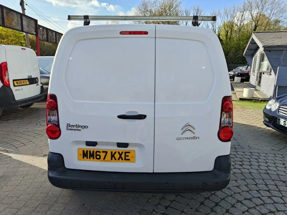 2018-citroen-berlingo-16td-l1625-enterprise-special-edition-panel-big-22