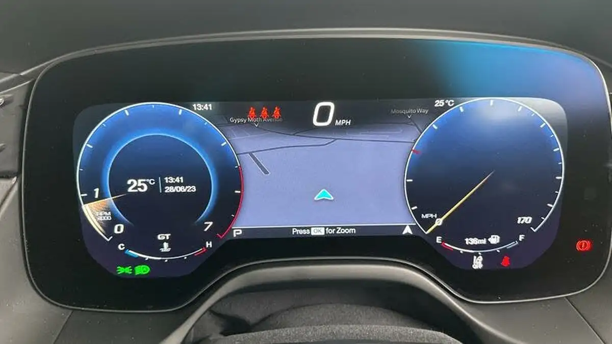2023-maserati-grecale-20-modena-big-10
