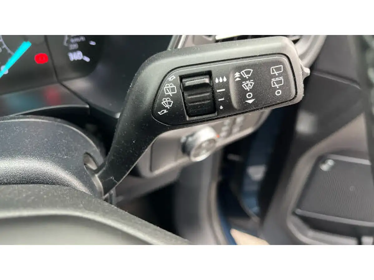 2020-ford-kuga-15-titanium-first-edition-big-27