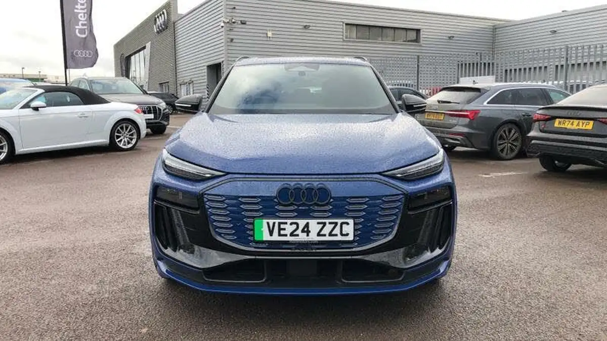 2024-audi-q6-e-tron-e-launch-edition-big-8