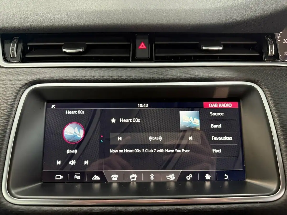 2019-land-rover-range-rover-evoque-20-d150-standard-awd-auto-big-34