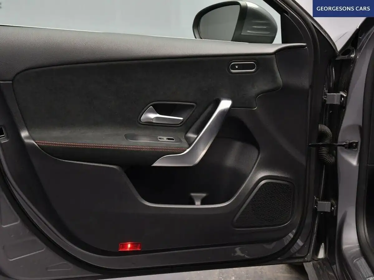 2020-mercedes-benz-a-class-20d-a200d-amg-line-hatchback-5d-big-24